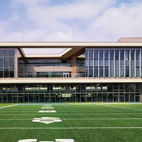 Proj SportsEnt UCLAFootball Hero1