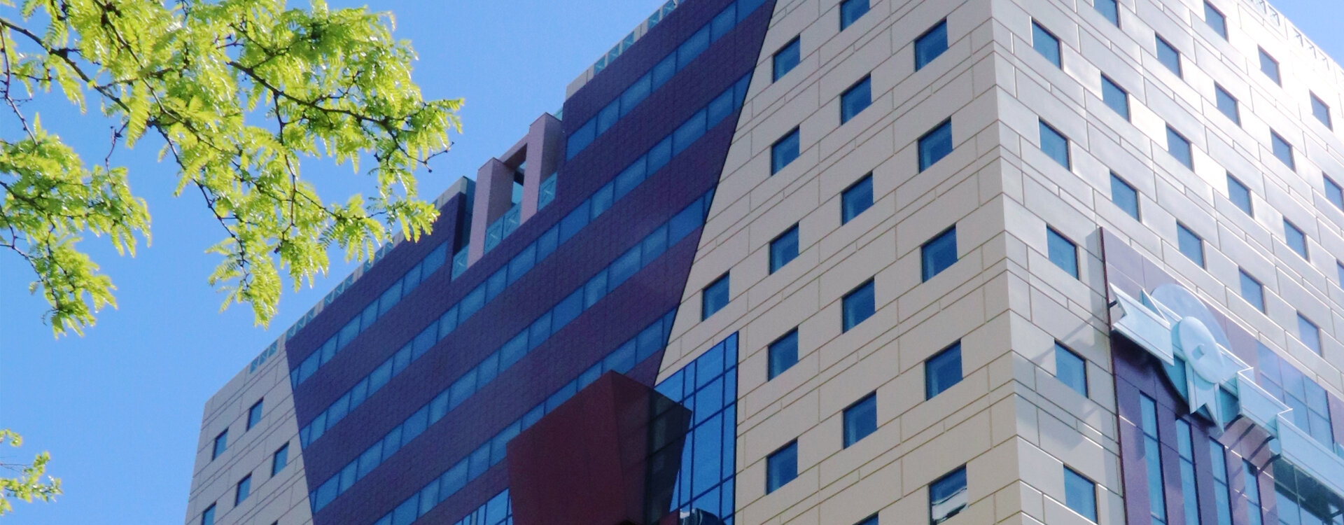 Proj StMuni PortlandBldg Hero2